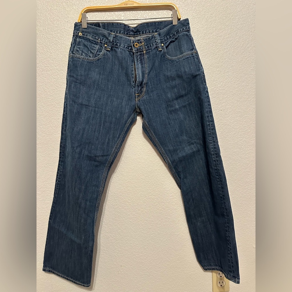 Levi’s Men’s 514 slim straight jeans